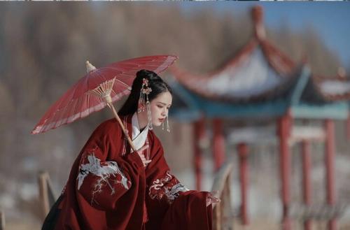 关于悲伤的唯美句子大全 3