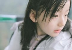 10.你变了，我也变了，回不去的温柔，眼泪泛滥，最熟悉的变成了我最痛苦的事情。
