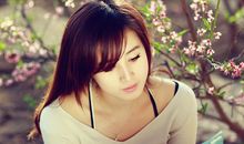 描写女子的句子