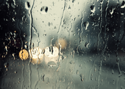 雨的美丽感伤句子