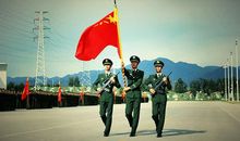 描写军旅生活的诗句