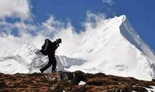 描写雪山的段落