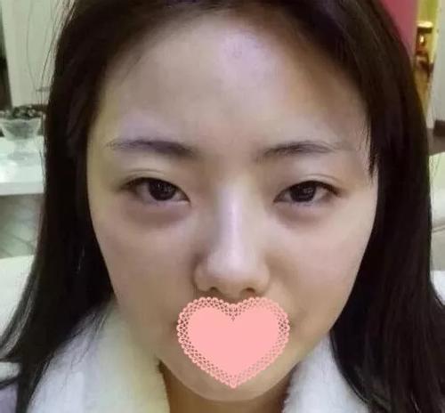 描述漂亮女人外表的句子