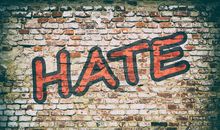 描写仇恨的词语