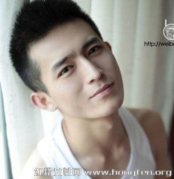 90后男孩霸气演讲