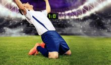 描写足球比赛的场景