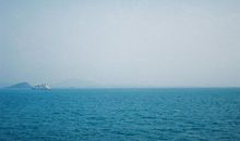 描写大海平静的词语