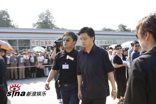 向同事告别
