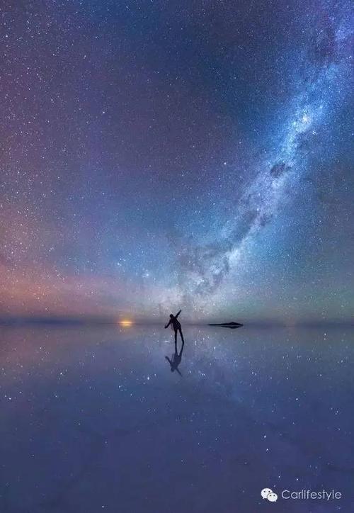 一句话描述夏夜的天空