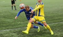 足球比赛场面描写