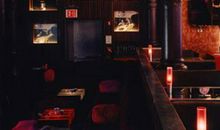 描写酒吧气氛的句子