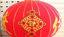 关于灯笼的比喻句