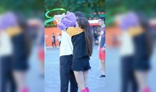 趣味歇后语瞎子逛大街