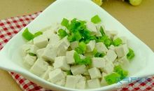 马尾提豆腐歇后语