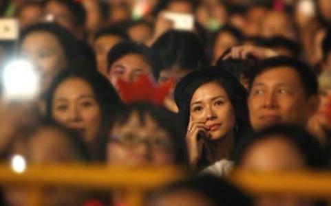 年度会议的平行句子