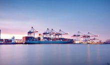 货轮出了海歇后语