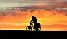 人生就是哪怕一点点改变,让自己成为不一样的人