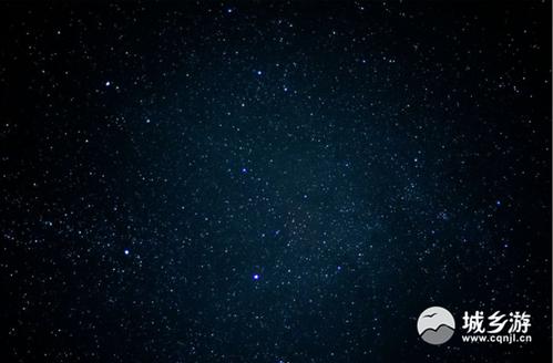 描述夏夜天空的句子