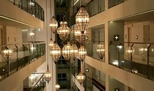 在你最无助的时候，你会看透很多人