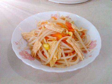 豆芽炒莲Lotus
