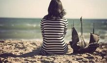 很悲伤的个性说说女生