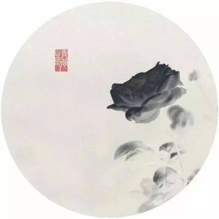 鱼嘴里的水
