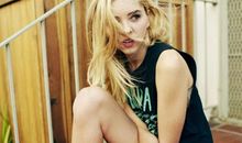 描写女人自信的句子