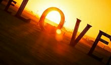 让自己快乐地活着，才是对爱情最好的交代