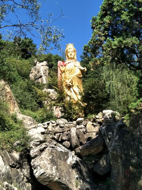 寓言在岩石上的说法
