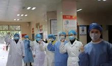 致敬医护人员的话