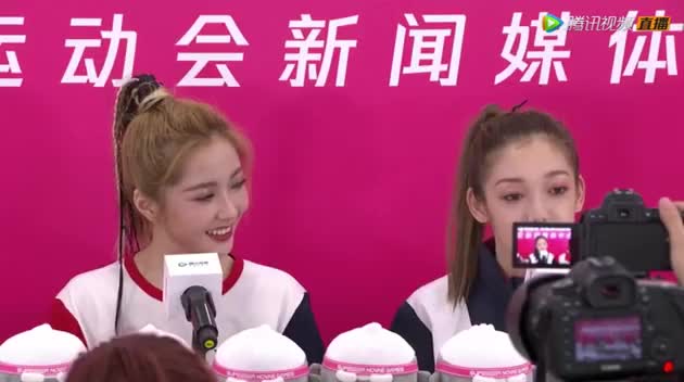 用爱抚