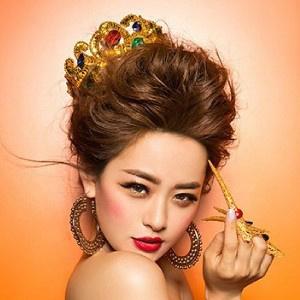 个性签名霸气女王风扇