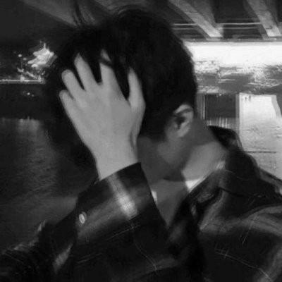 高冷谈男孩