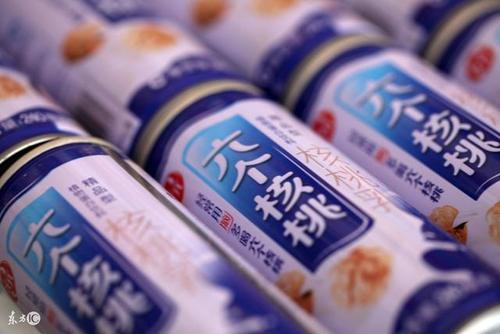 姚奎章：从破产的边缘到年收入近百亿的“六胡桃”如何反击？