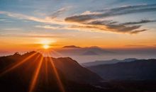 境界高的人自带光芒却从不张扬