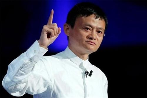 马云：拥抱变化，学会放弃