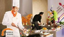 鲁赫男：坚持和执着，我的新东方情缘