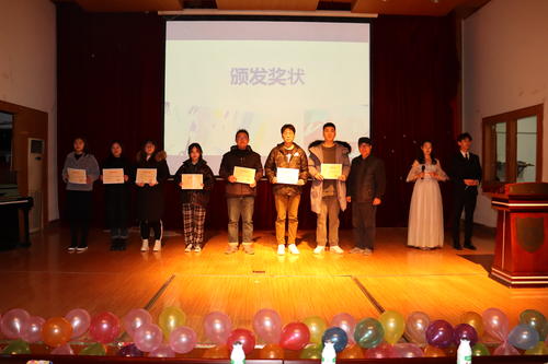 2010年国家励志奖学金颁奖典礼