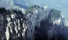 描述泰山的语句