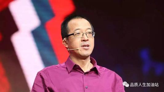 于敏红的鼓舞人心的演讲：死于鳄鱼的蟒蛇