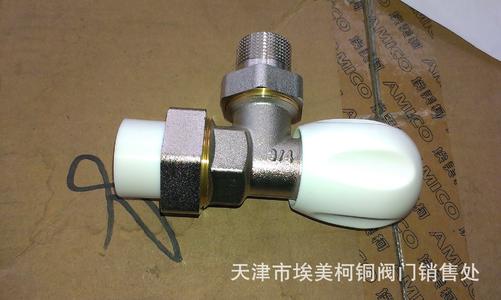 只有悠闲的心情才能平静下来，勤奋的生活才能灿烂