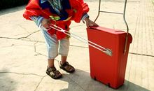 我眼中的环卫工爷爷作文