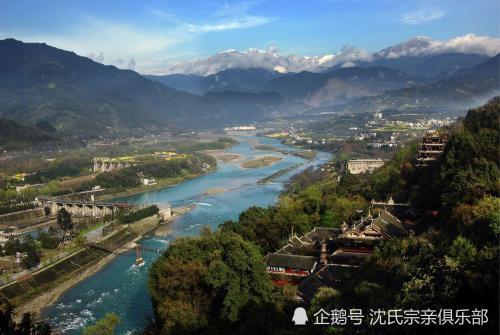 风景构成：青城山之水