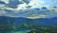 经典语录：出言有尺，嬉闹有度，做事有余，说话有德