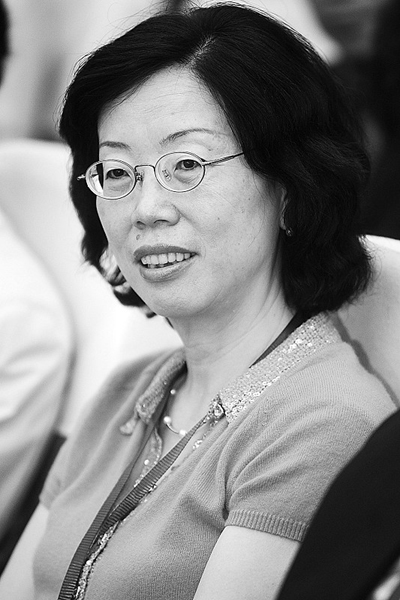 舒婷：对于我的同时代人