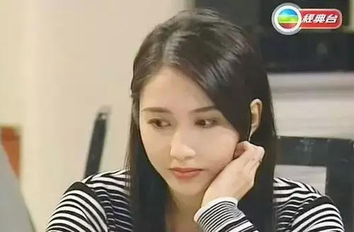 楚楚穷一句话