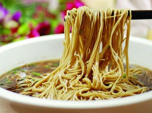 一碗阳春面
