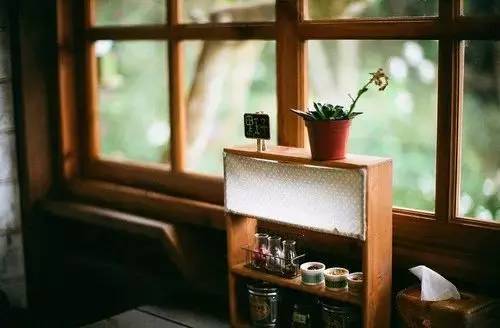 梁世秋：早起