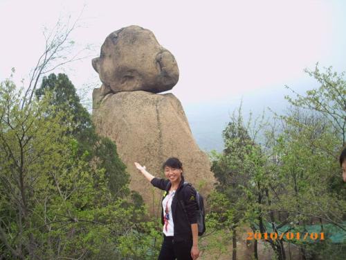 我的故乡作文：美丽的山峰