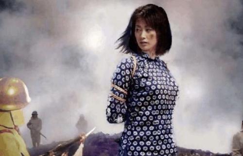 25岁以后，32拍了脸